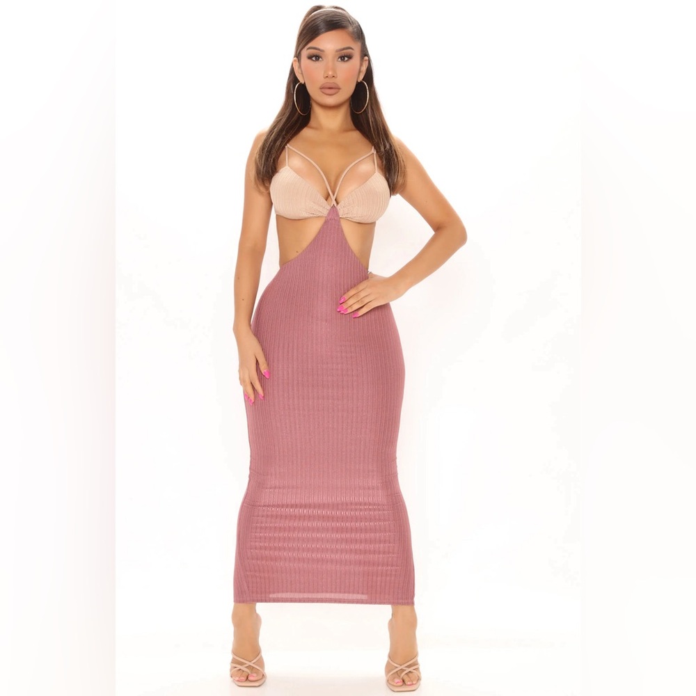 NWOT Fashion Nova Nice To Meet You Midi Dress - Burgundy/combo